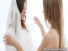 Download x videos category lesbian (480 sec). Hot Mormon babe Melody licks her sexy girlfriend Jane.