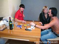 Download romantic video category Young Sex Parties (180) sec. Lads share o(Gianna).